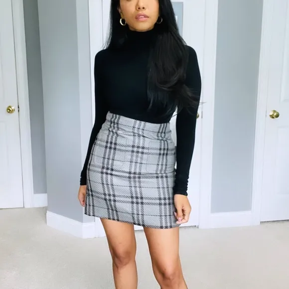 J. Crew | Grey and Black Plaid Academia High Waist Mini Skirt with pockets