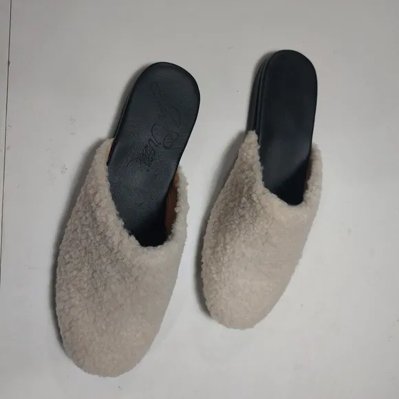 J. CREW Women's Sherpa Mule Flats Size 8.5M