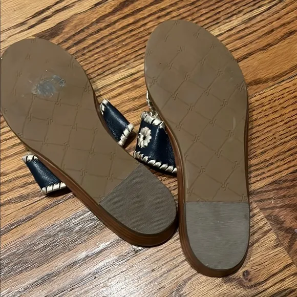 Jack Rogers navy and gold girls Jack Sandals size 5 NWT