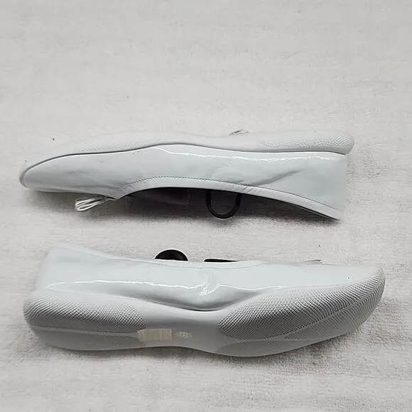 JEFFREY CAMPBELL BALLERINA FLAT IN WHITE CRINKLE PATTEN LADIES 8.5 NWOB GORGEOUS