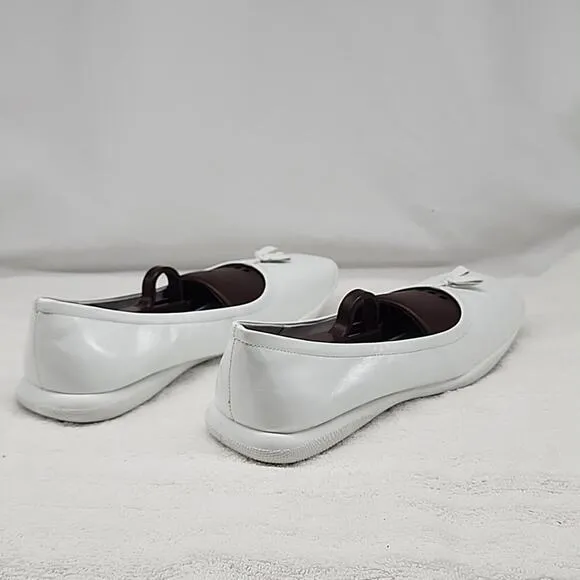 JEFFREY CAMPBELL BALLERINA FLAT IN WHITE CRINKLE PATTEN LADIES 8.5 NWOB GORGEOUS