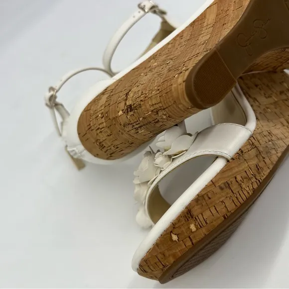 JESSICA SIMPSON White Jeffina Leather Wedge Sandals Size 9M