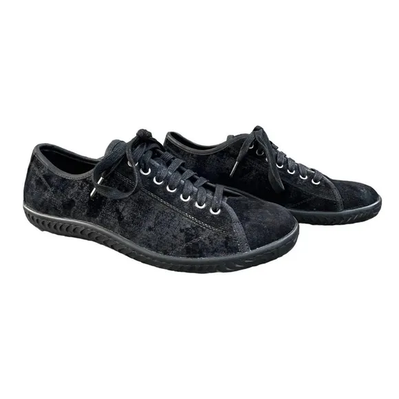 John Varvatos Hatton Black Brushed Velvet Low Top Sneaker NEW Men’s 7.5 Goth