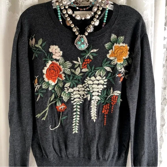 JOHNNY WAS * 4 Love &amp; Liberty Charcoal Embroidered Lightweight Sweater