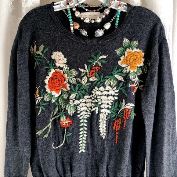 JOHNNY WAS * 4 Love &amp; Liberty Charcoal Embroidered Lightweight Sweater