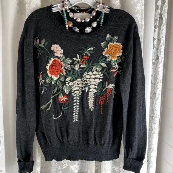 JOHNNY WAS * 4 Love &amp; Liberty Charcoal Embroidered Lightweight Sweater