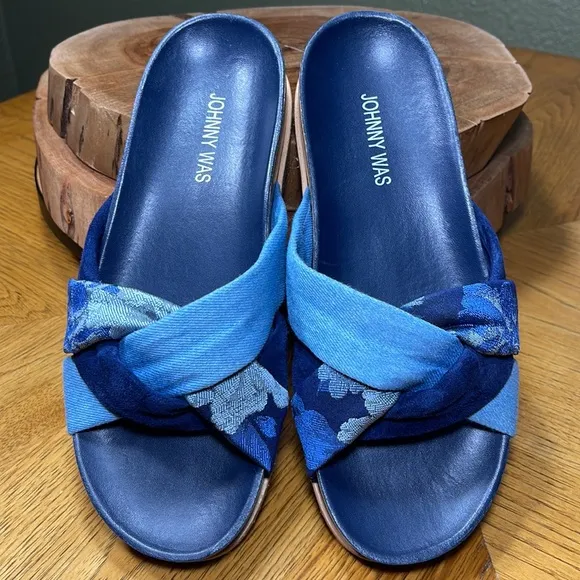 JOHNNY WAS Denim Suede Floral Tapestry Twist Slides