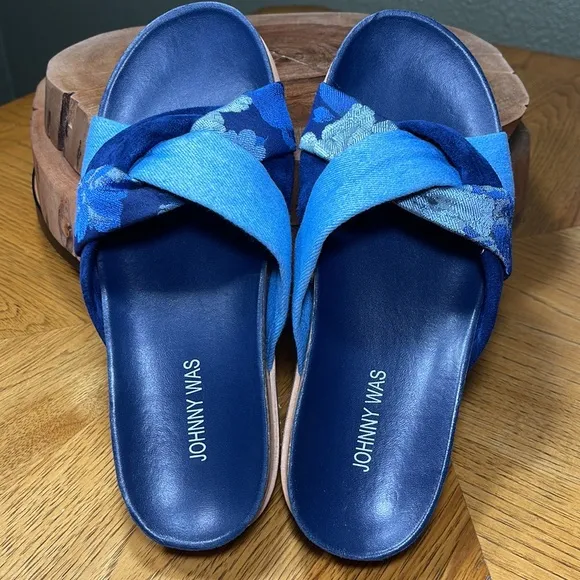 JOHNNY WAS Denim Suede Floral Tapestry Twist Slides