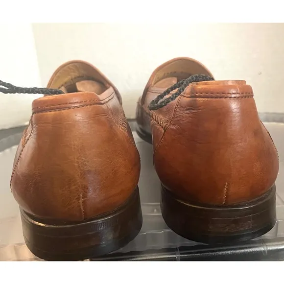 Johnson &amp; Murphy Chestnut/Cream  Leather Slip On Loafer Shoes Men's Size 10.5 M