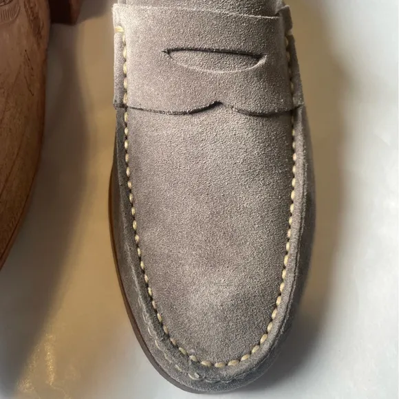 Johnston &amp; Murphy Mens Sz 9 Danbury Penny Loafers Gray Suede Sheepskin Leather