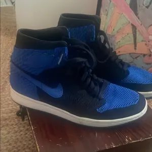 Jordan nike  Knit high tops