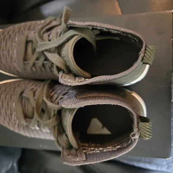 Jordan Olive Green 5Y