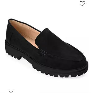 JOURNEE COLLECTION Women's Erika Lug Sole Loafers black size 10 flats