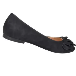 Journee Women's Judy Ruffled Slip on Pointed Toe Ballet  Flats Black Size 7