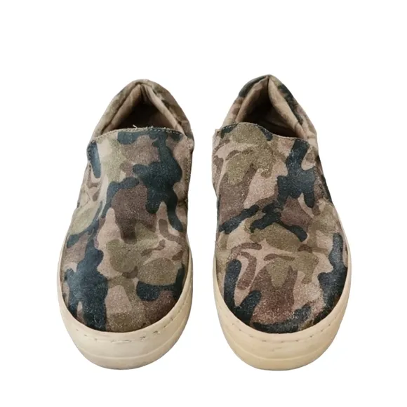 J/SLIDES NYC Harry Camo Suede Platform Slip On Sneakers 7