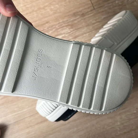 J/Slides • Willy platform leather and Sherpa sneakers