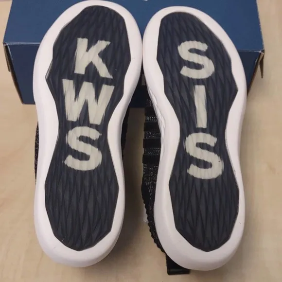 K Swiss Gen K Icon Knit Sneaker 6 Black Gray Heather