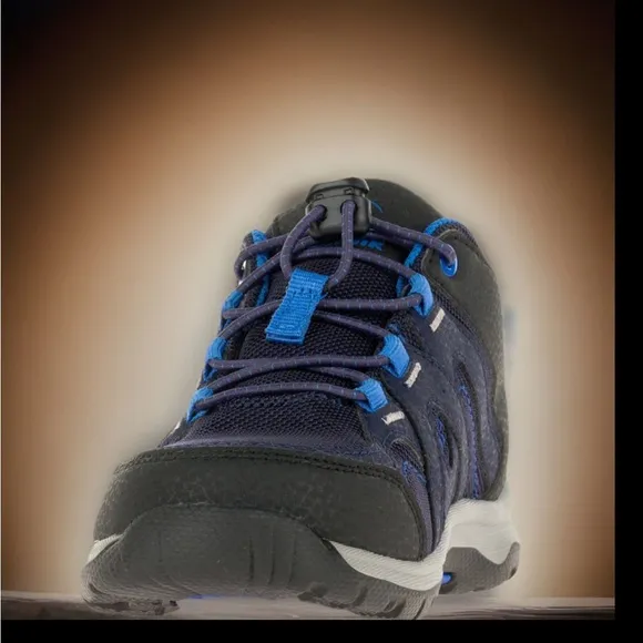 KAMIK Unisex Hiking Shoes Canadian Outdoor Athletic Waterproof Toggle Lace