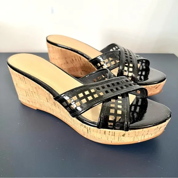 Kate Spade Tawny Black Patent Leather Natural Cork Peep Toe Wedge Sandals Size 9