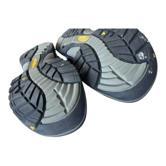 KEEN ClearWater CNX Hybrid Sandals, Men’s 11.5 Hiking Casual