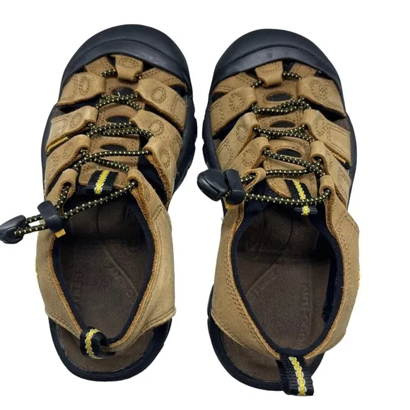 Keen Girls Women’s Newport Leather Hybrid Trail Hiking Water Sandals Size 5.5