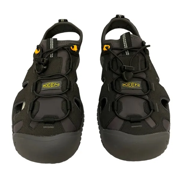 Keen Mens Black/Yellow‎ SOLR Sandal Size 8 (NWOT)