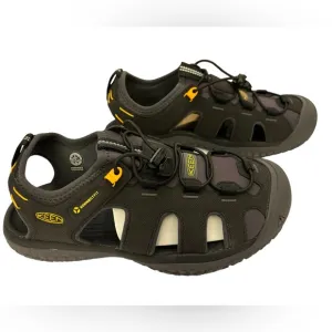 Keen Mens Black/Yellow‎ SOLR Sandal Size 8 (NWOT)