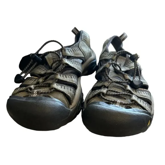 KEEN Men's Newport H2 Water Sandals Size 7.5