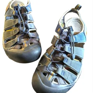 Keen Newport H2 Raven Aluminum Sport Sandals Men's Size 11