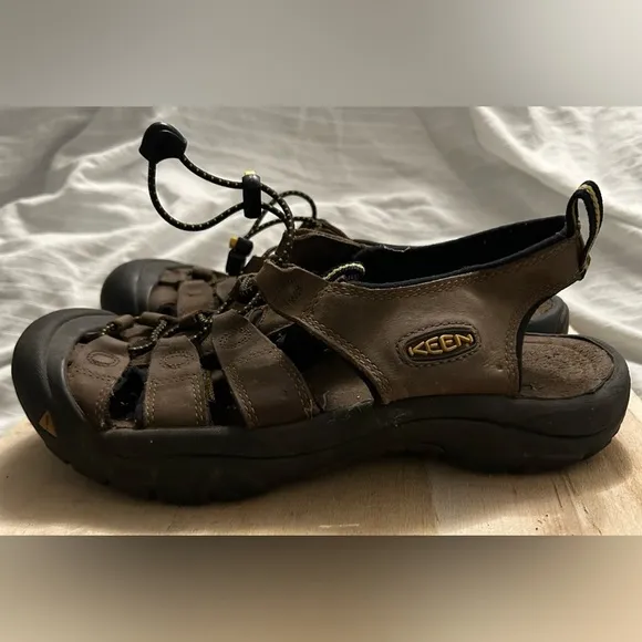 Keen Newport Men's Sandals Brown Leather Size 9.5