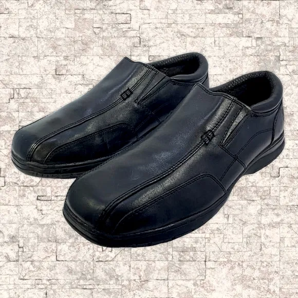 Kenneth Cole Reaction Black Leather Slip-On Loafers | Men's Size 6