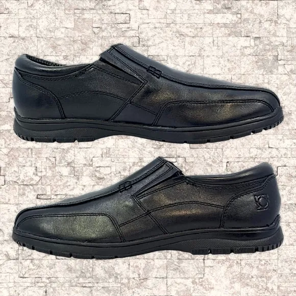 Kenneth Cole Reaction Black Leather Slip-On Loafers | Men's Size 6