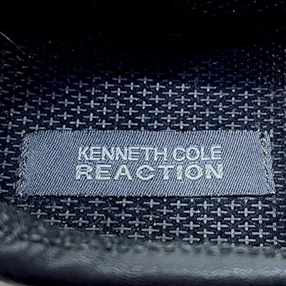 Kenneth Cole Reaction Black Leather Slip-On Loafers | Men's Size 6