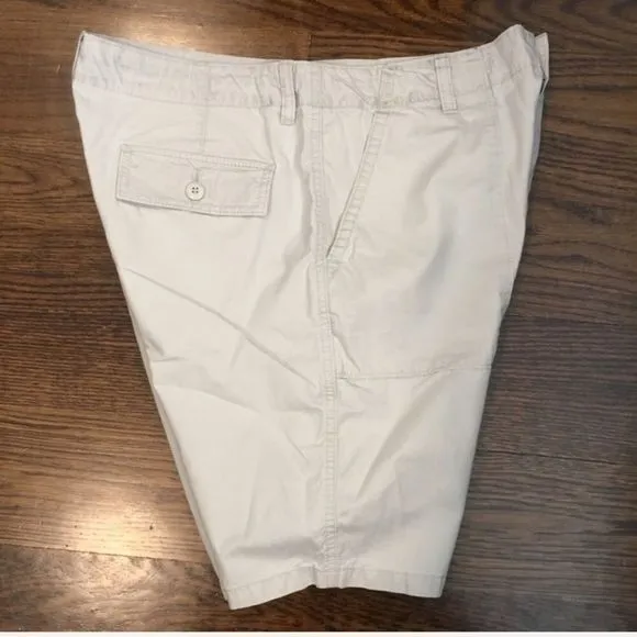 Khaki Mens Flat Front Shorts Size 34