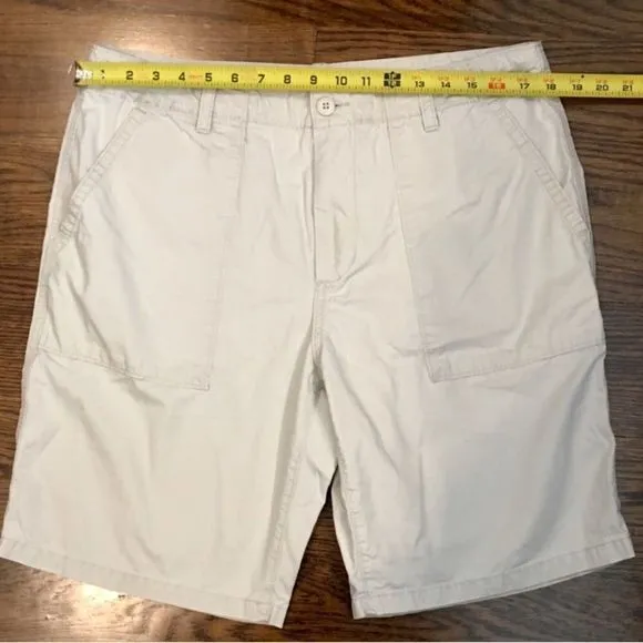 Khaki Mens Flat Front Shorts Size 34