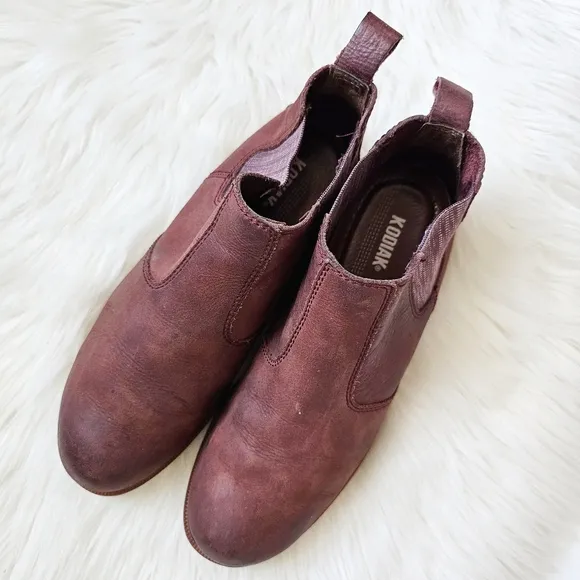 Kodiak Genuine Leather Chelsea Low Rider Burgundy Boots Women's Size 9