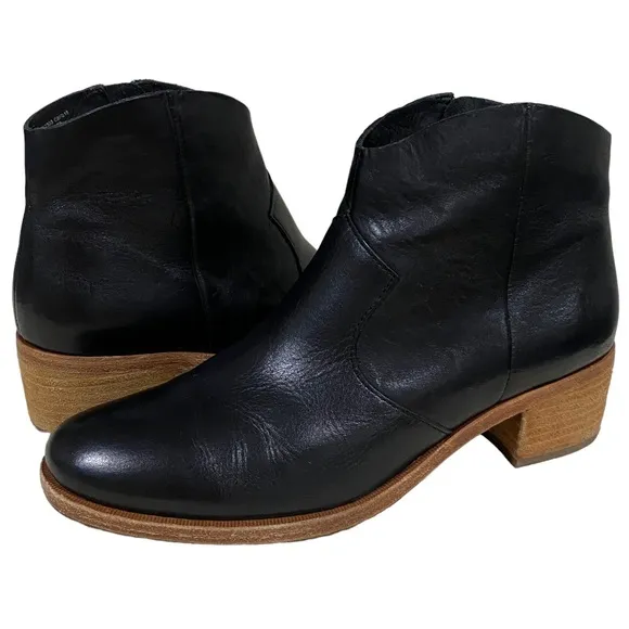 Kork-Ease Casper Black Leather Side Zip Ankle Boots Size 9M