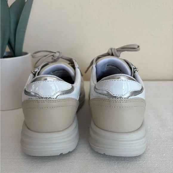 Kybun Lancy KYBoot White/Tan Patent Leather Walk-On-Air Italy Sneakers Women’s 8