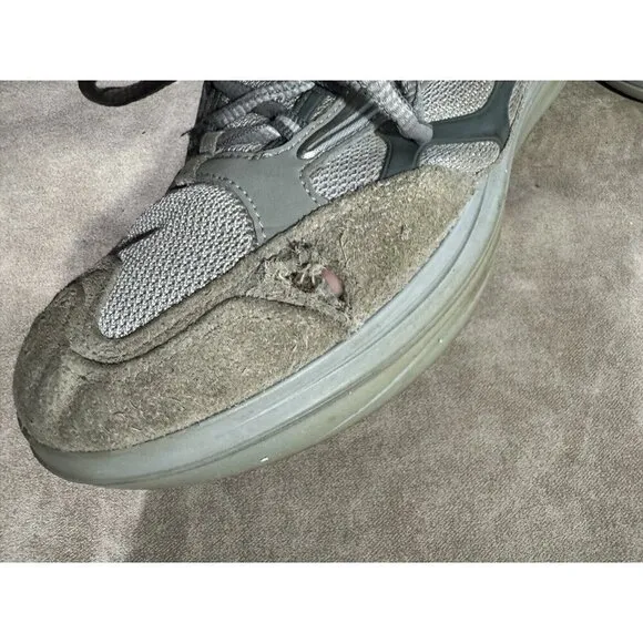 Kybun Sursee Mens Walk On Air Italy Comfort Luxury Gray Sneakers Size US 10 FLAW