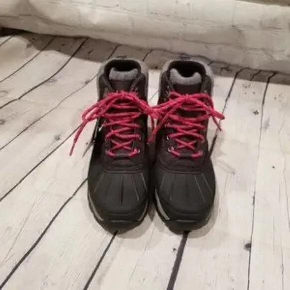 LL BEAN Storm Chaser black and gray camo waterproof boots