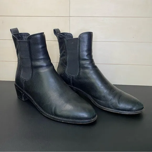 Loeffler Randall Chelsea Boots Black Leather Women's Size 6 Shoes Ankle Booties