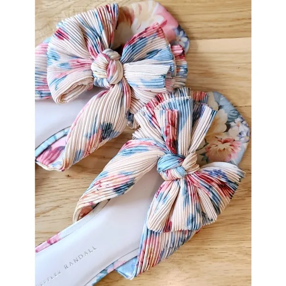 Loeffler Randall Daphne  Bow Slide Floral Size 8.5 Tan Vine Floral