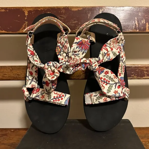 LOEFFLER RANDALL Maisie Floral Cotton Sport Sandals