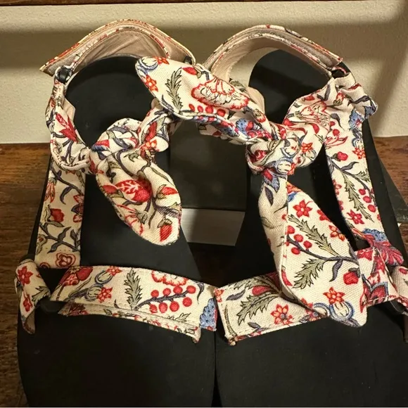 LOEFFLER RANDALL Maisie Floral Cotton Sport Sandals