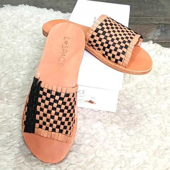 L*SPACE Breaking Waves Leather Sandal ~ NEW IN BOX