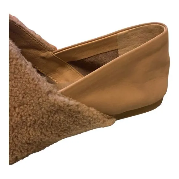 Lucky Brand Dichi Slip On Flat Sherling Leather Color - Taupe Stone NWOB Sz 8.5