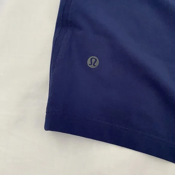 Lululemon Pace Breaker Short 7” *LL Linerless NISE Night Sea Navy Blue Size M