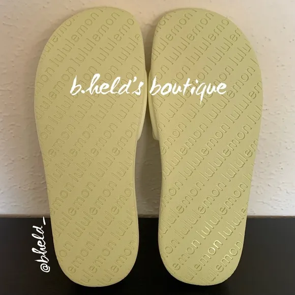 lululemon Restfeel Women’s Slide in Lemon Ice Yellow Size 10 Brand New NWT