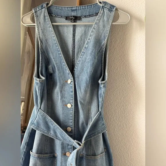 LULUS Cutest Aesthetic Light Wash Denim Belted Button-Up Mini Dress