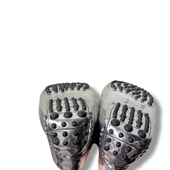M. Gemi Felize Silver Patent Leather Italian Driving Loafers Size 8.5